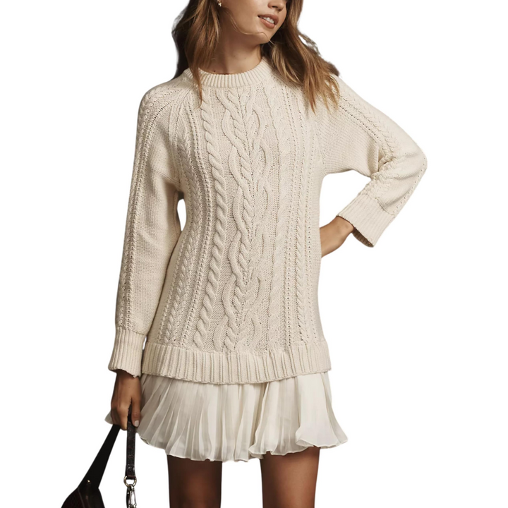 Edda Damen Strickkleid in A-Linie mit Zopfmuster und Faltenrock in Aprikose