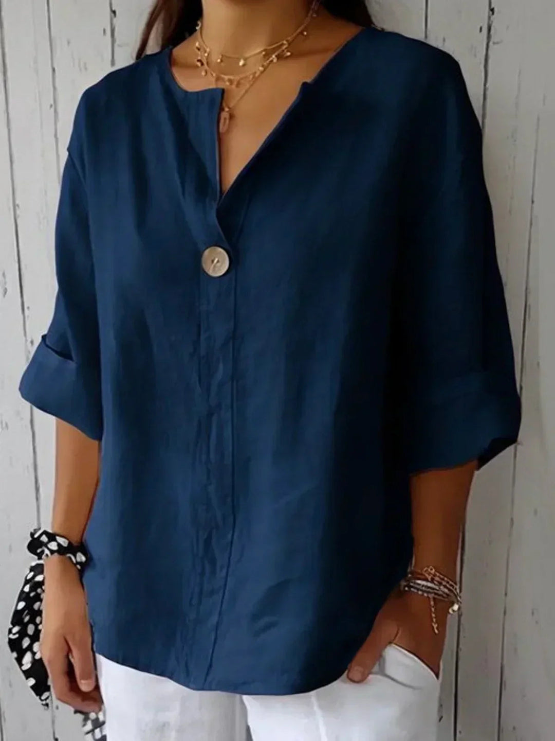 Elodie | Damen lässige Bluse mit zartem V-Ausschnitt
