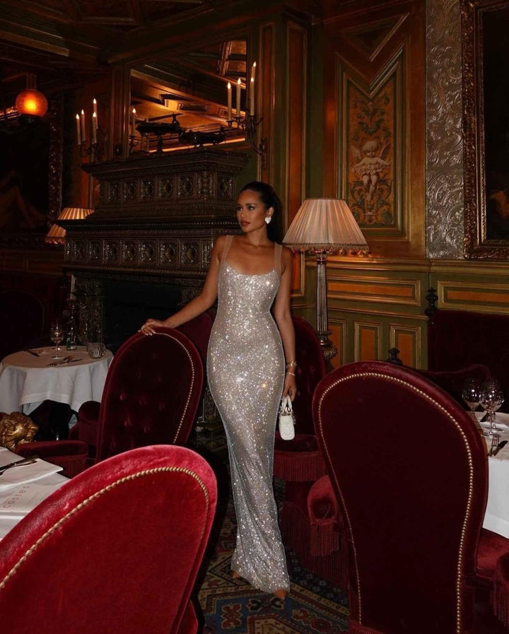 Festliches Kleid Damen Maxi mit Spaghettitraegern Pailletten und offenem Ruecken