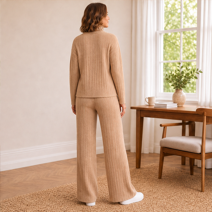 Frauke Damen Zweiteiler aus Rippstrick-Rollkragenpullover und weiter Hose