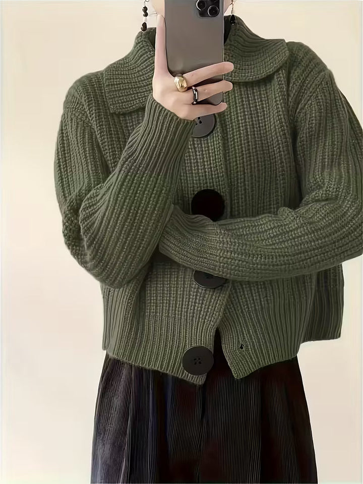 Frida Damen Grobstrickpullover mit großen Zierknöpfen
