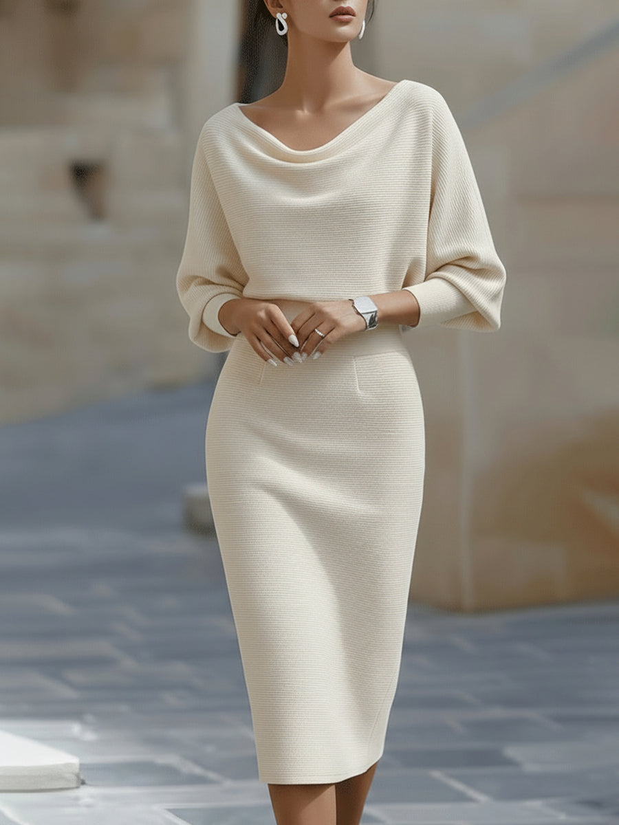 Gisela Damen Midikleid mit Wasserfallausschnitt und Fledermausärmeln – Beige