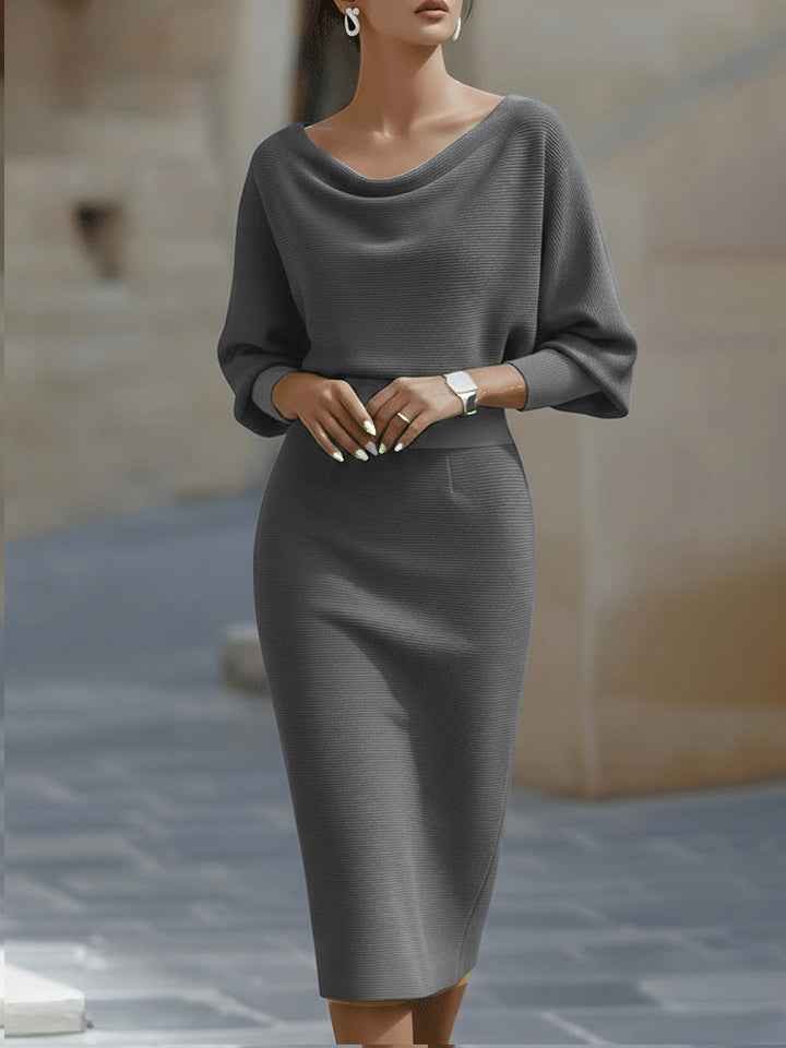 Gisela Damen Midikleid mit Wasserfallausschnitt und Fledermausärmeln – Grau