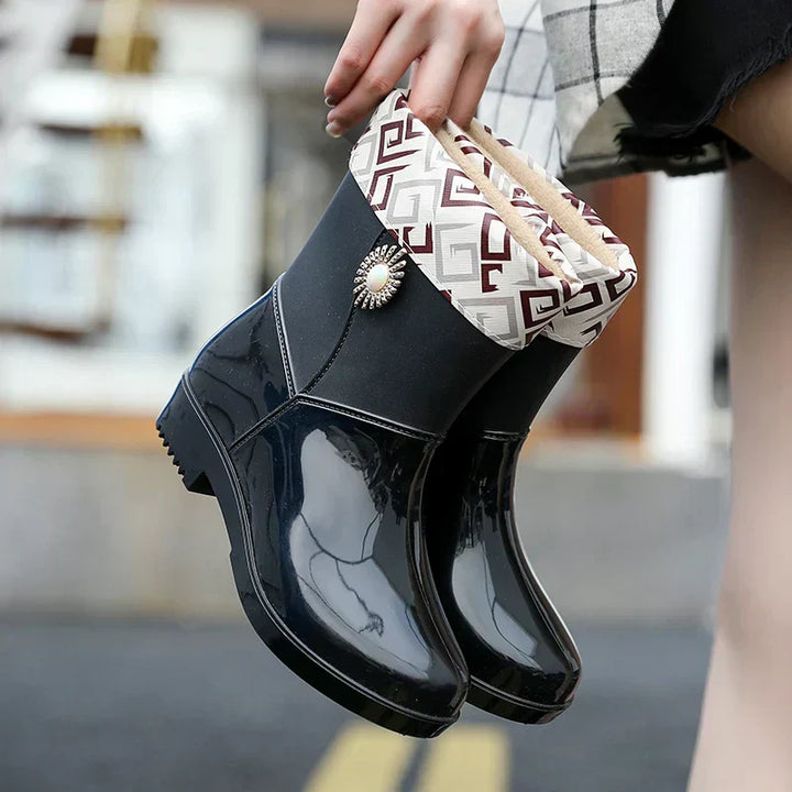 Gummistiefel Damen mit Blumen-Detail und Profilsohle