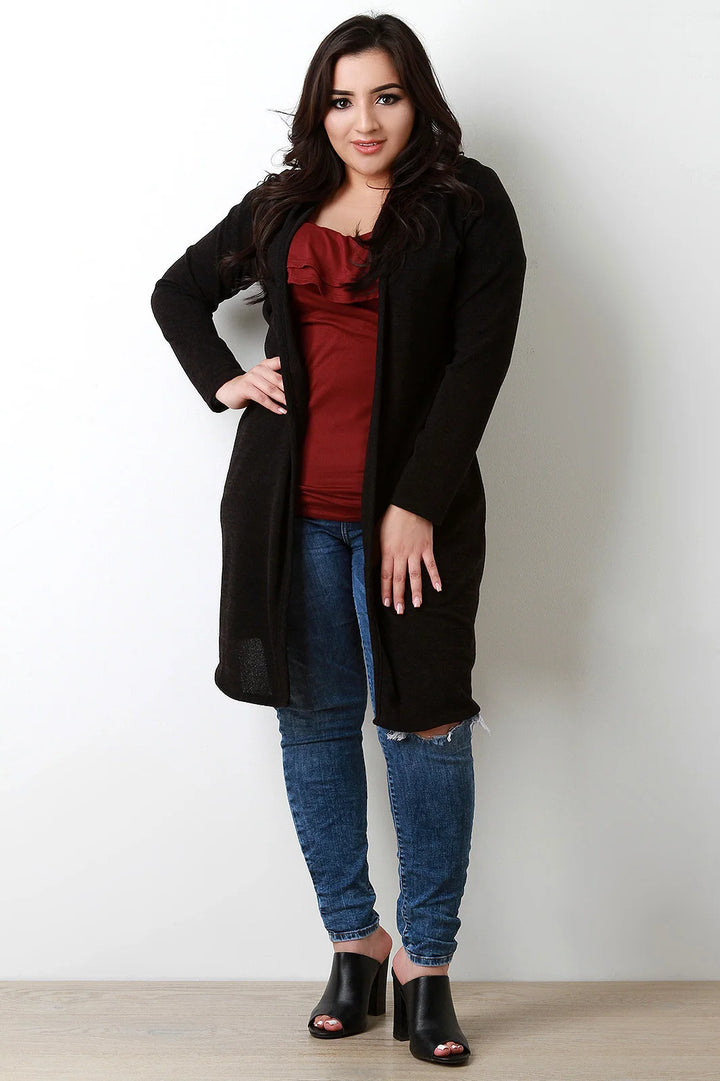 Hedda | Damen Strickcardigan in langer Form mit Kapuze und Knopfleiste