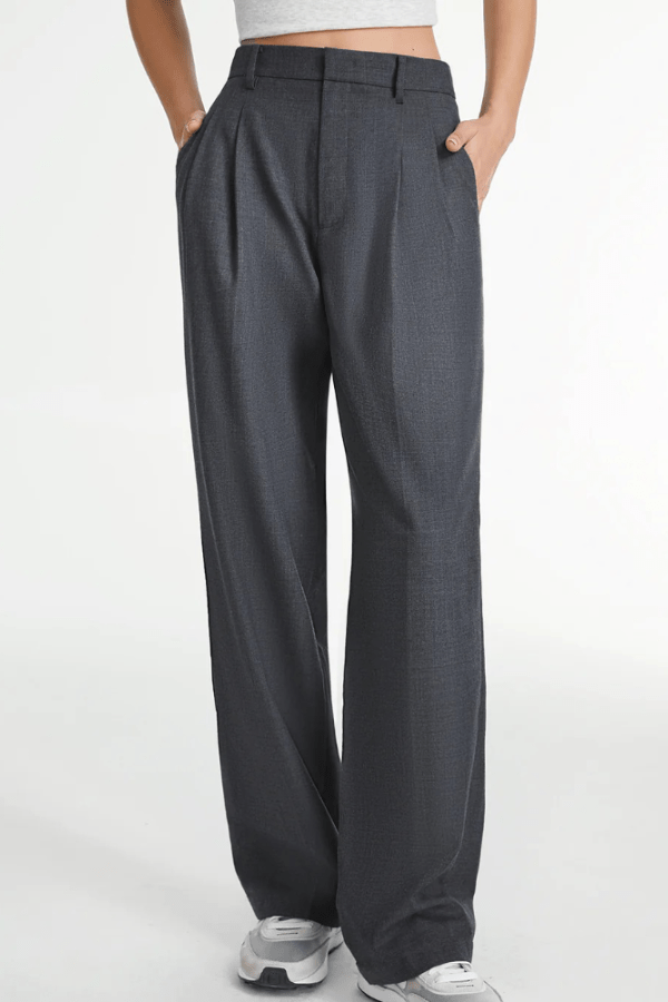 Hose für Damen mit Geradem Bein und Elegantem Schnitt