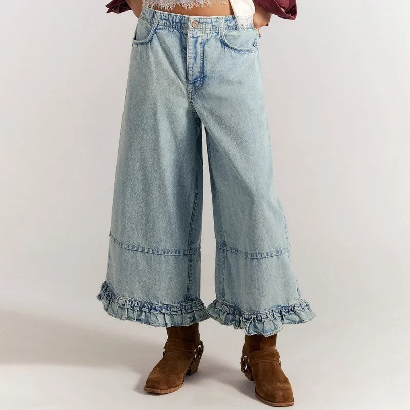 Hose für Damen mit Rüschensaum und Verkürztem Bein