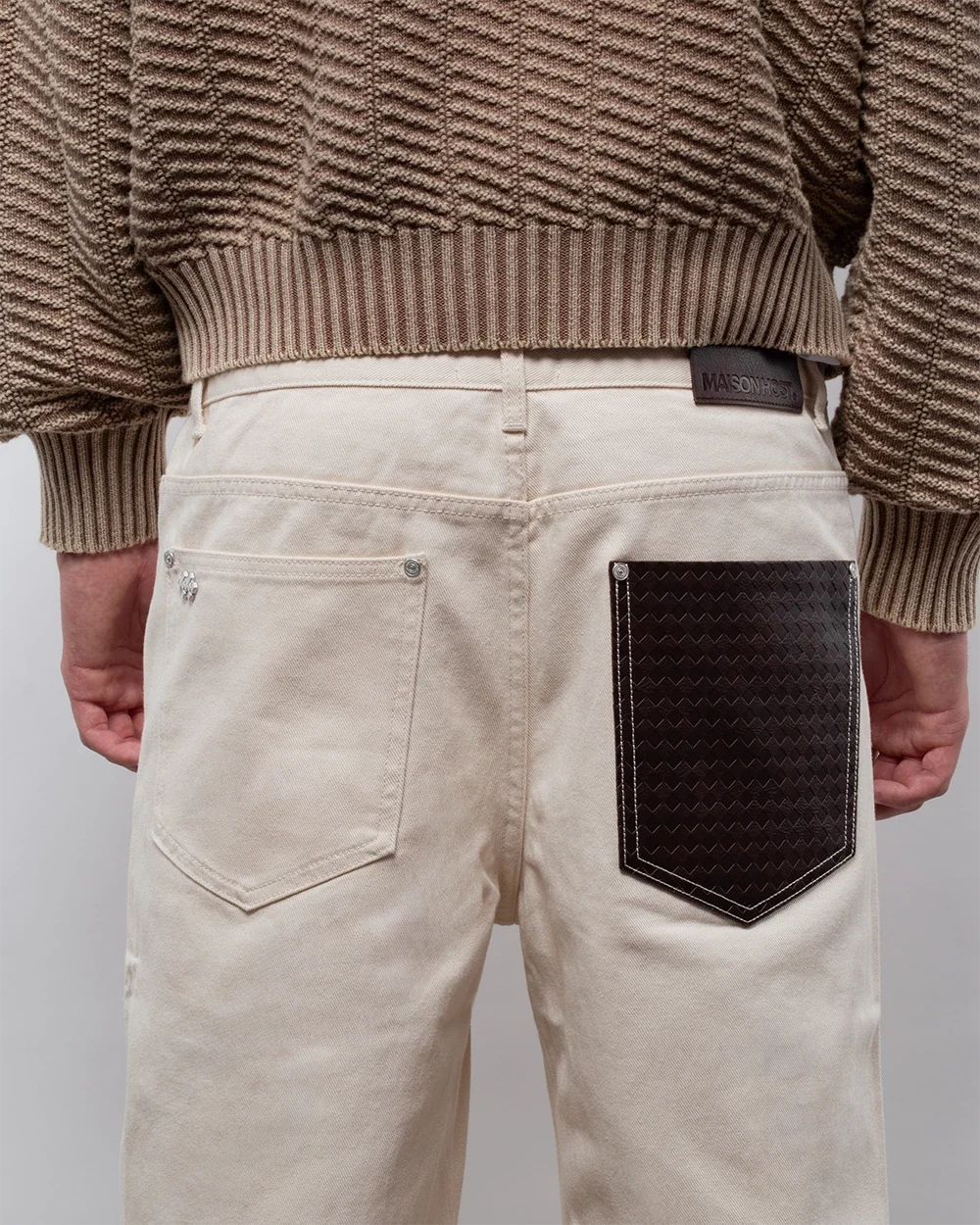 Jonas Herren Weite Jeans mit Kontrastbesatz an der Gesäßtasche