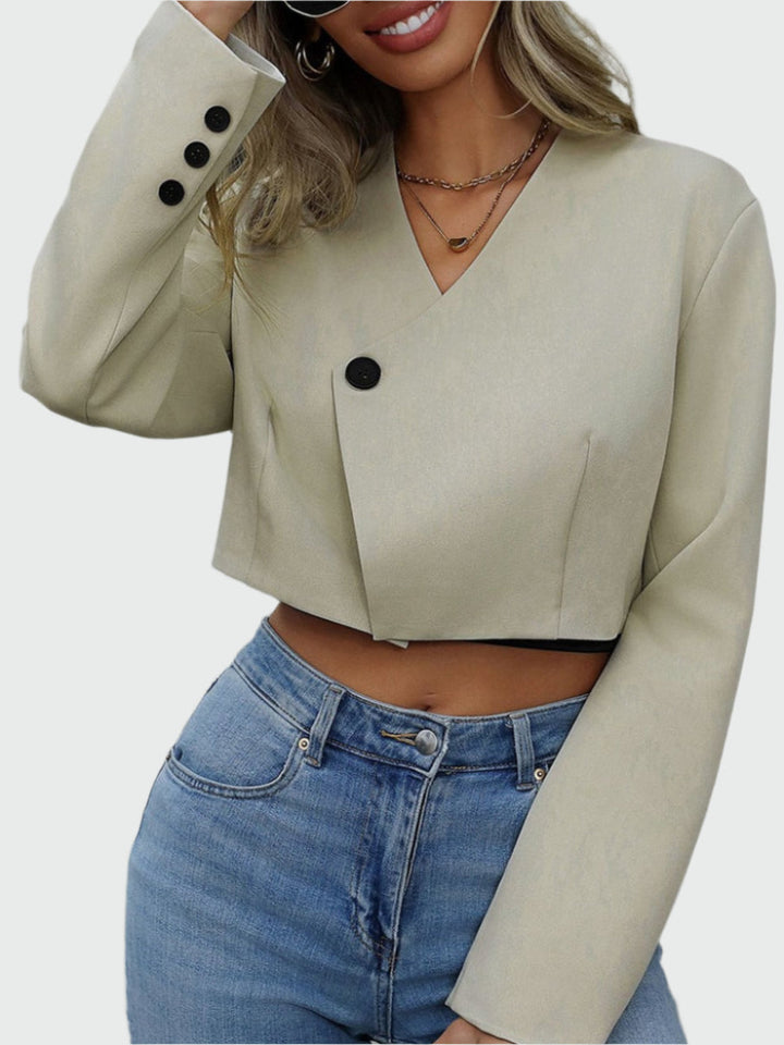 Kurze Damenjacke mit V-Ausschnitt und Ärmeldekoration