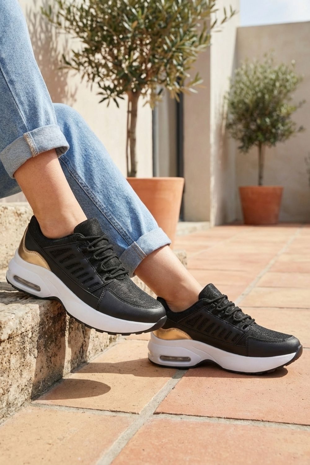 Laufschuhe Damen mit Griffiger Profilsohle und Geschnürtem Schaft