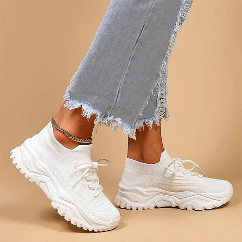 Laufschuhe Damen mit Profilierter Laufsohle und Schnürung