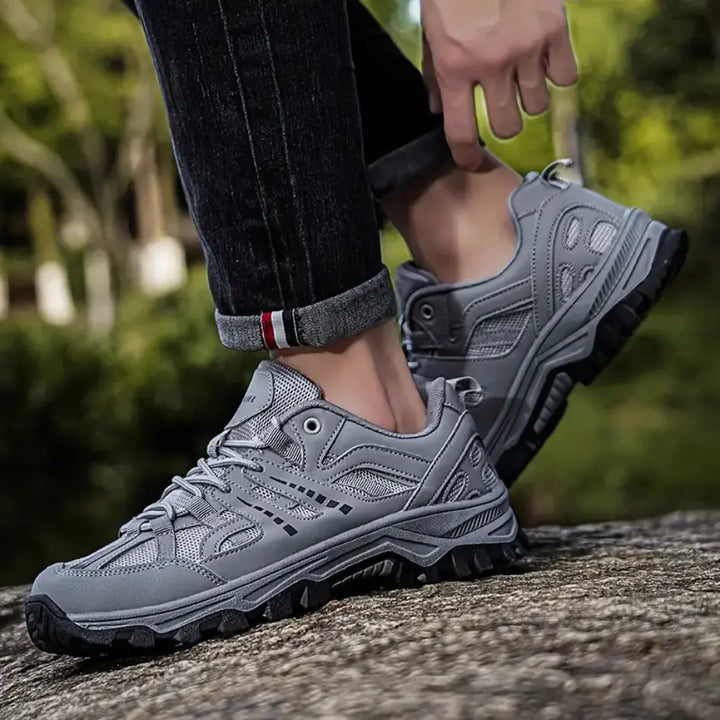 Laufschuhe Damen mit Profilsohle und Vorderer Schnürung