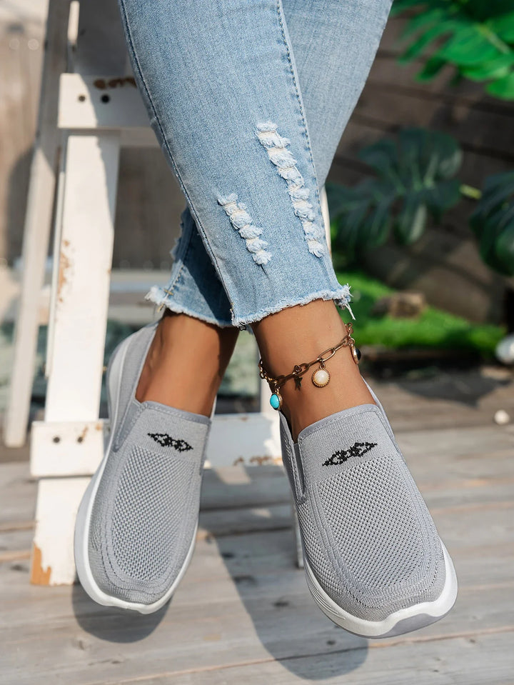 Laufschuhe Damen mit Slip-On-Einstieg und Geschlossener Spitze