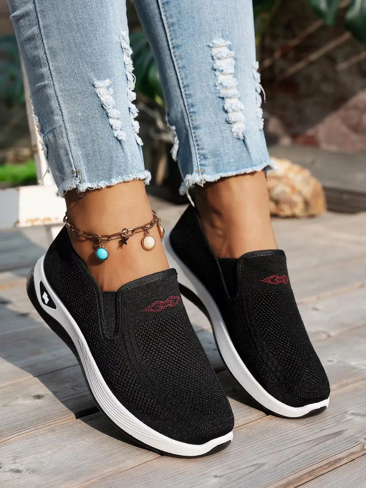 Laufschuhe Damen mit Slip-On-Einstieg und Geschlossener Spitze