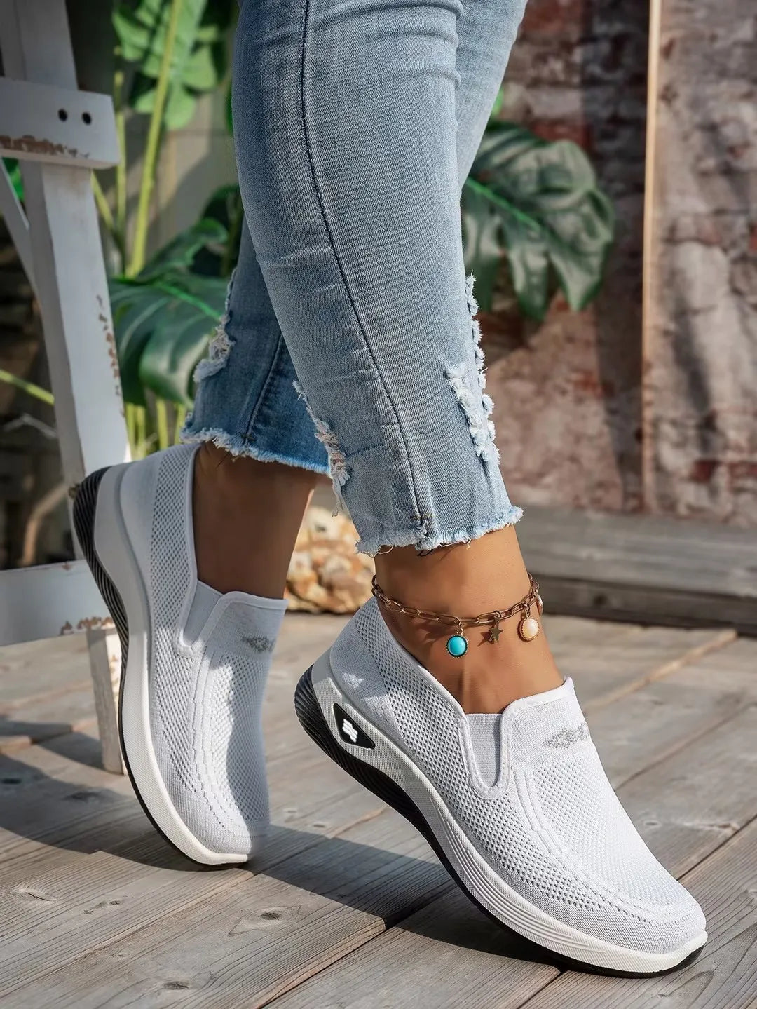 Laufschuhe Damen mit Slip-On-Einstieg und Geschlossener Spitze