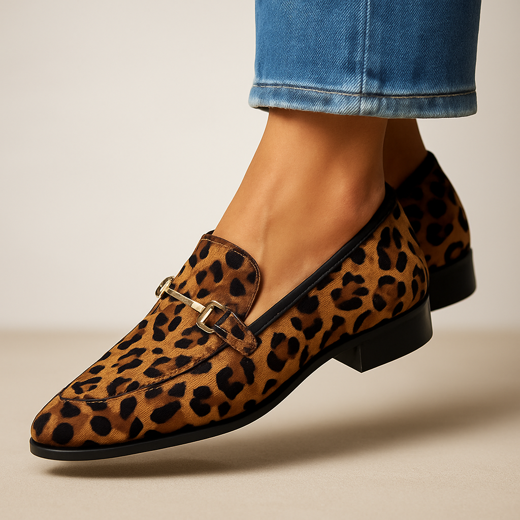 Loafer Damen mit Animal-Print und Zierspange