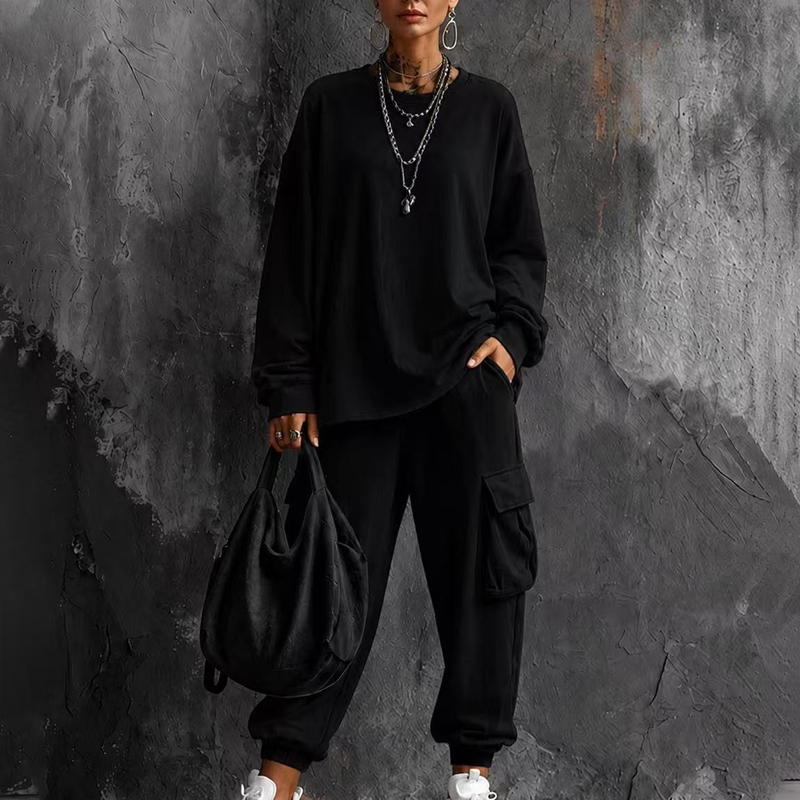 Lotta Damen Zweiteiler mit Rundhals-Shirt und Cargohose