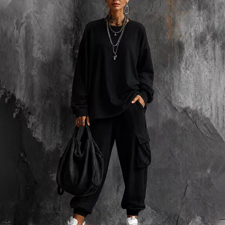 Lotta Damen Zweiteiler mit Rundhals-Shirt und Cargohose