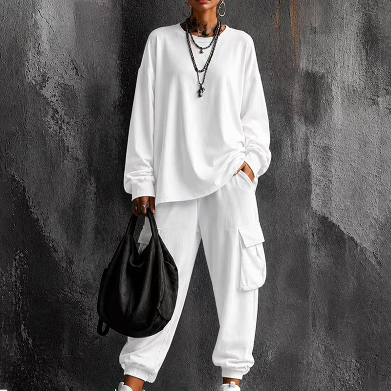 Lotta Damen Zweiteiler mit Rundhals-Shirt und Cargohose