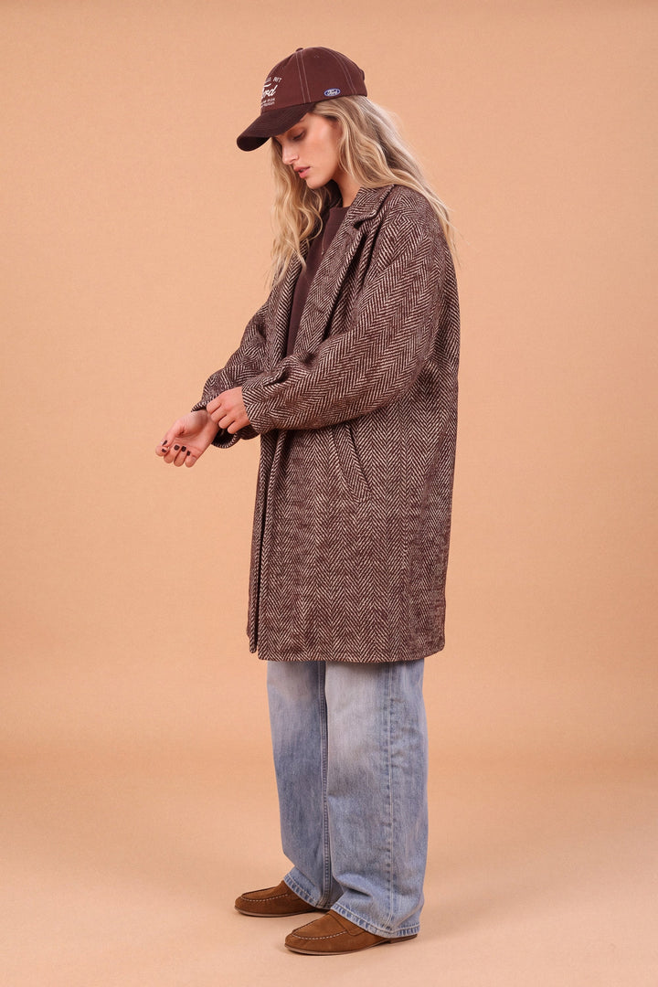 Lotte Oversize-Mantel – Fischgrätmuster mit Kontrastfutter und Taschen