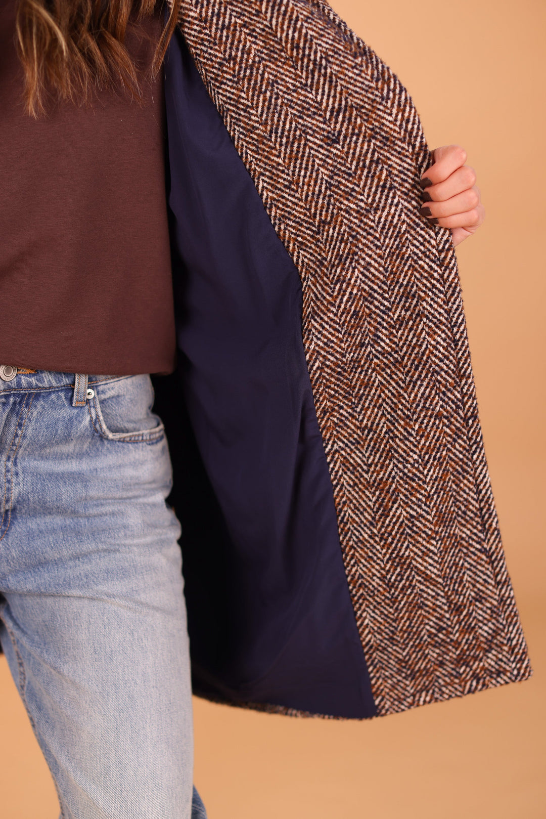 Lotte Oversize-Mantel – Fischgrätmuster mit Kontrastfutter und Taschen