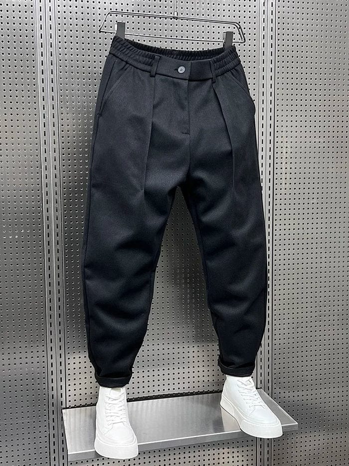 Mats Herren Bundfaltenhose mit hohem Bund und schmal zulaufendem Bein