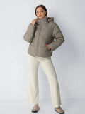 Nele | Damen Kurze Steppjacke mit Abnehmbarer Kapuze