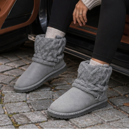 Damen Winterstiefel mit Strickstulpe und Schnallenriemen – Grau
