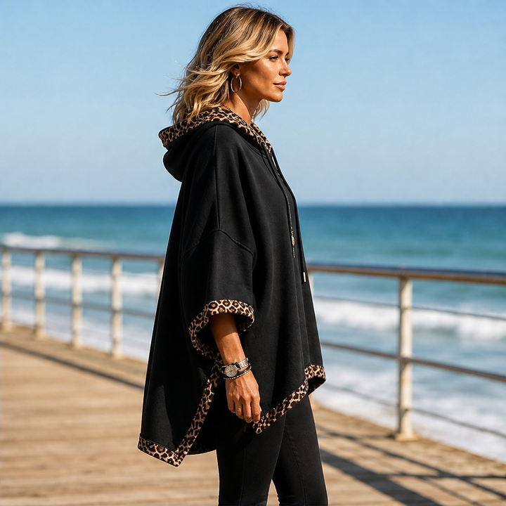 Runa Damen Oversize-Poncho-Hoodie mit Kapuze und Leopardenbesatz