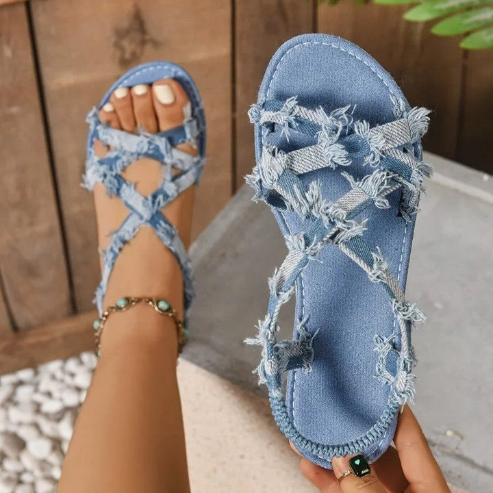 Sandalen Damen mit Ausgefransten Riemen und Flacher Sohle