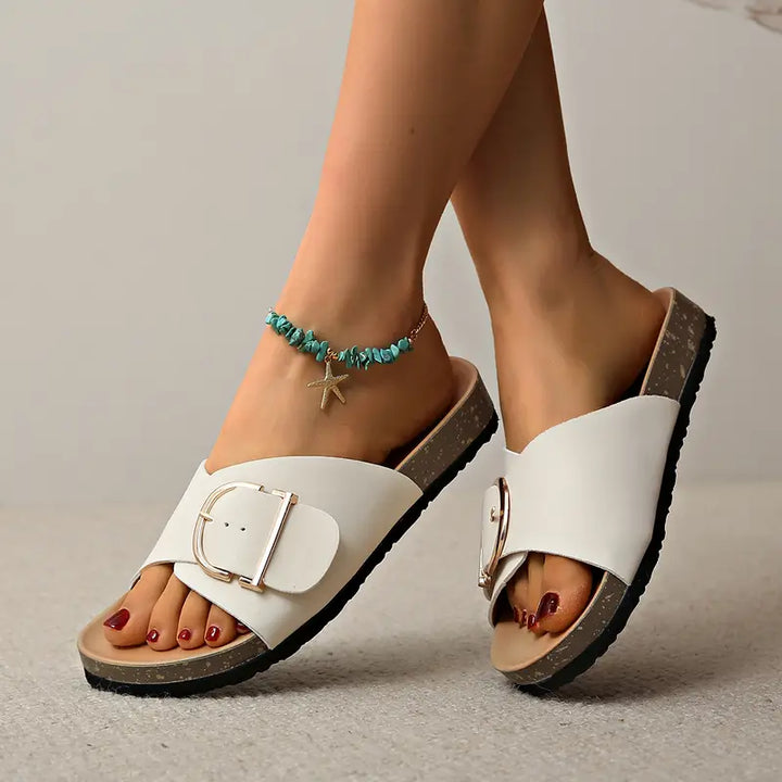 Sandalen Damen mit breitem Riemen und Metall-Schnalle auf Korkoptik-Sohle