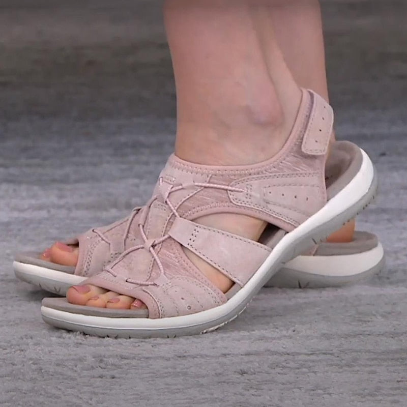 Sandalen Damen mit breiten Kreuzriemen Klettverschluss und offener Zehenpartie