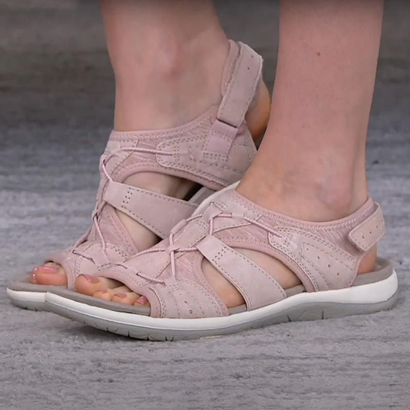 Sandalen Damen mit breiten Kreuzriemen Klettverschluss und offener Zehenpartie