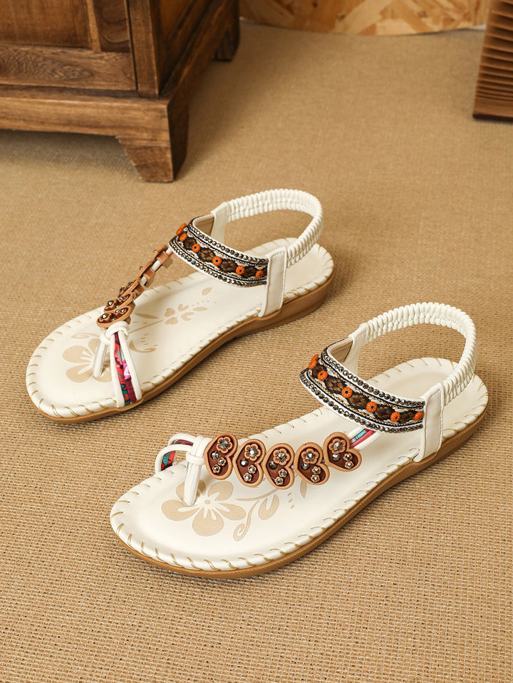 Sandalen Damen mit Zehenring und herzförmigen Applikationen