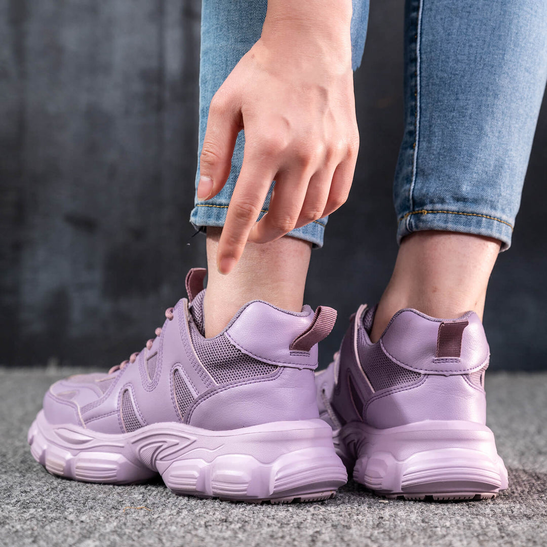Sicherheitsschuhe Damen mit Schnürverschluss und Mesh-Paneelen
