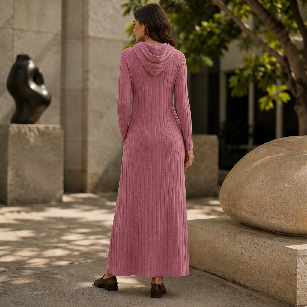 Smilla Damen Maxikleid aus Rippstrick mit Kapuze und Seitentaschen