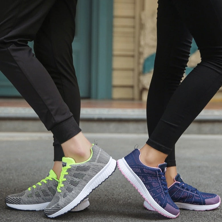 Sneaker Damen mit Mesh-Obermaterial und profilierter Sohle