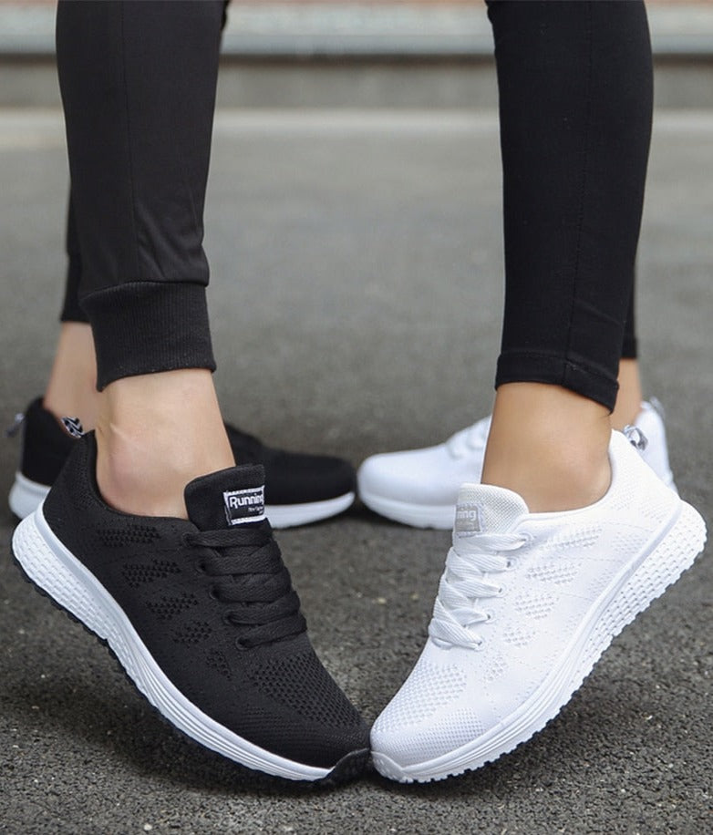 Sneaker Damen mit Mesh-Obermaterial und profilierter Sohle