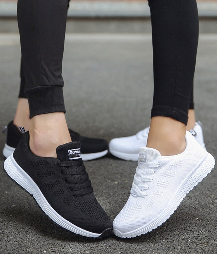 Sneaker Damen mit Mesh-Obermaterial und profilierter Sohle