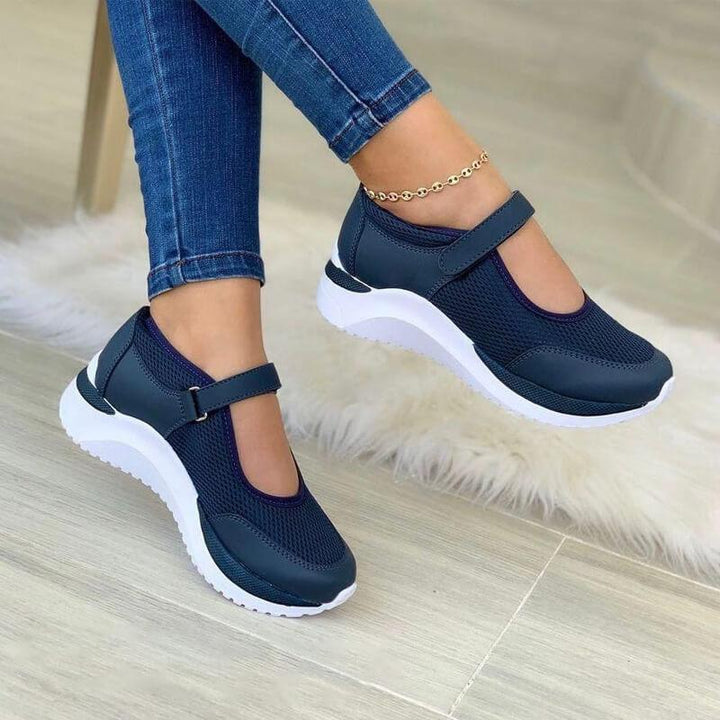 Sneaker Damen mit Netzmuster und Mary-Jane-Riemen und Plattformsohle