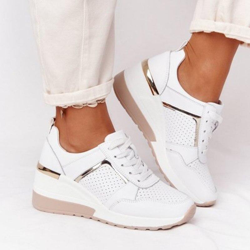 Sneaker Damen mit Schnürsenkel Perforierter Oberflächenstruktur und Keilabsatz