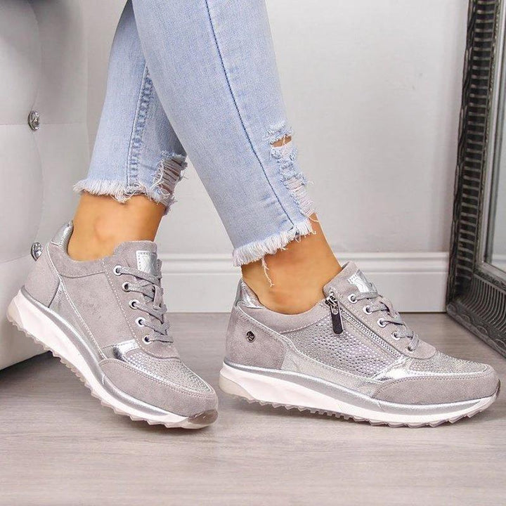 Sneaker Damen mit Strass-Besatz und Reißverschluss und Keilsohle