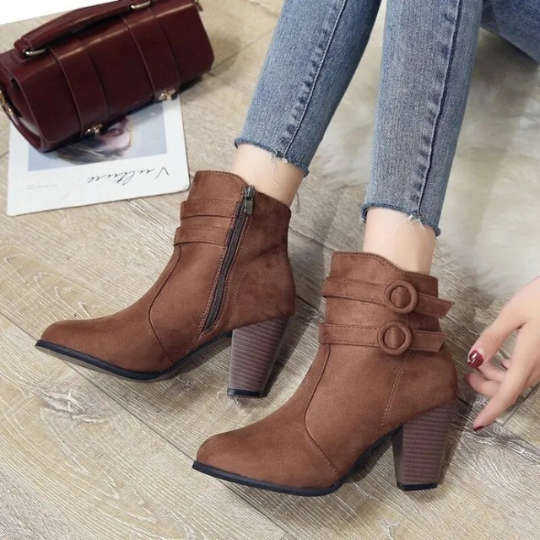 Stiefeletten Damen mit Absatz und Schnalle