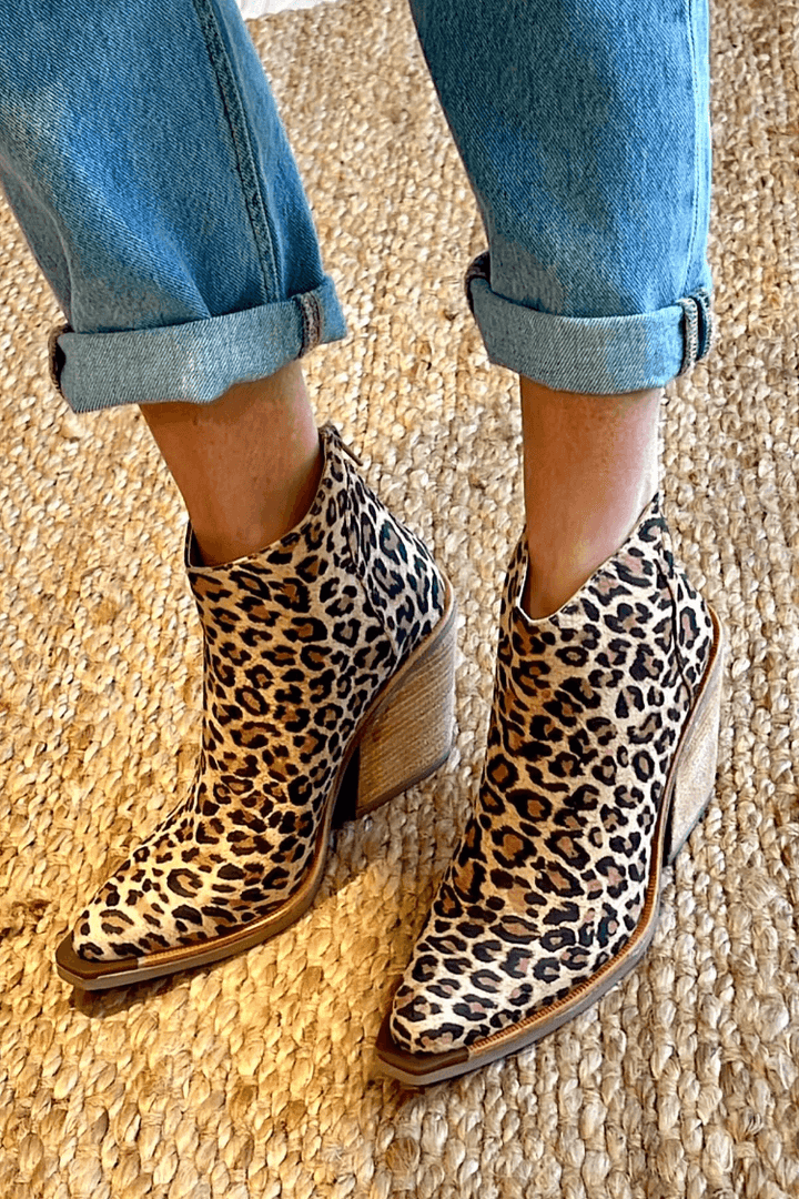 Stiefeletten Damen mit Animal-Print und Blockabsatz