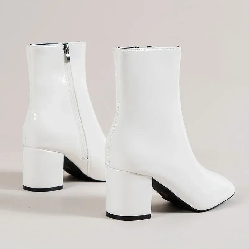Stiefeletten Damen mit Schlichtem Design und Blockabsatz