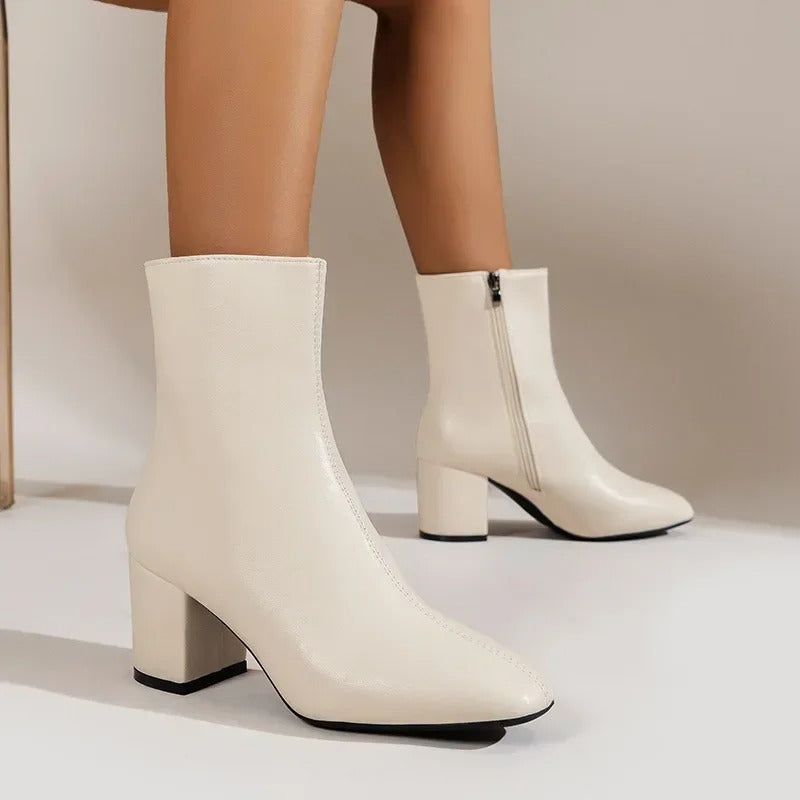 Stiefeletten Damen mit Schlichtem Design und Blockabsatz