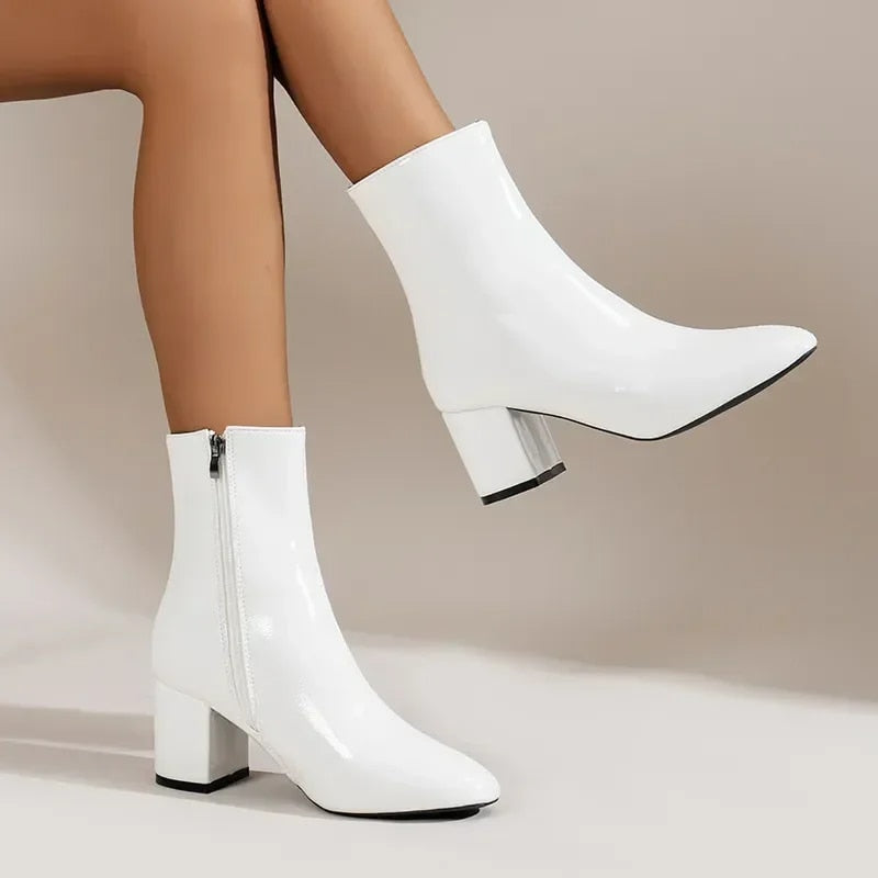 Stiefeletten Damen mit Schlichtem Design und Blockabsatz