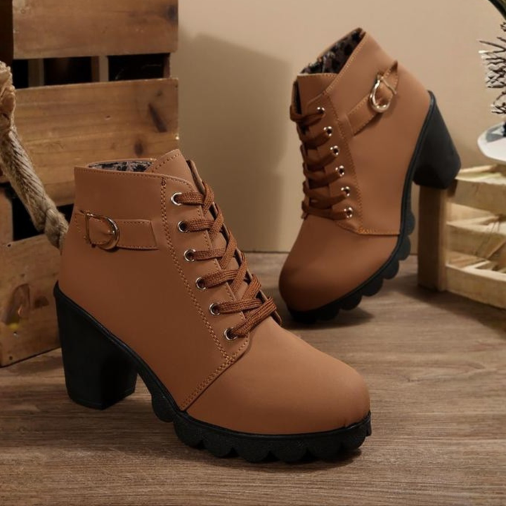 Stiefeletten Damen mit Schnürung und Kräftigem Blockabsatz