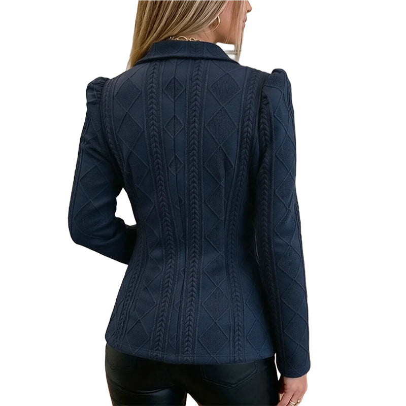 Svenja Taillierter Blazer – Strukturierte Details und Metallknöpfe