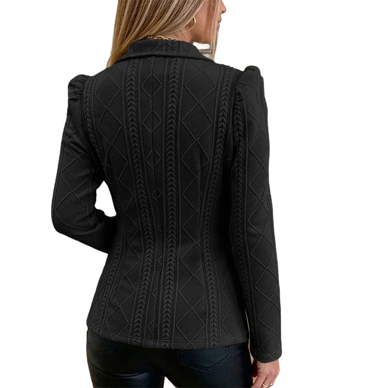Svenja Taillierter Blazer – Strukturierte Details und Metallknöpfe